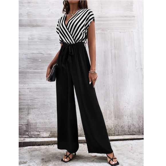 Striped Top V-Neck Surplice Short Sleeve White Black Wide Leg Jumpsuit - Picture 4 of 14